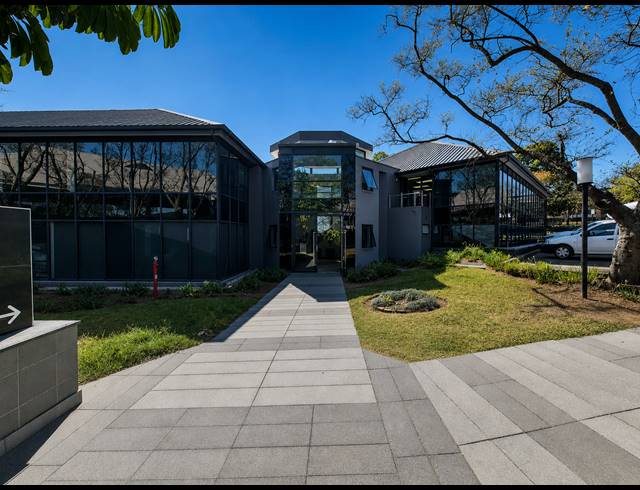 94M² OFFICE TO LET IN WOODMEAD